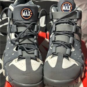 Nike Air Max Kids Sneakers - Dark Gray and Light Gray